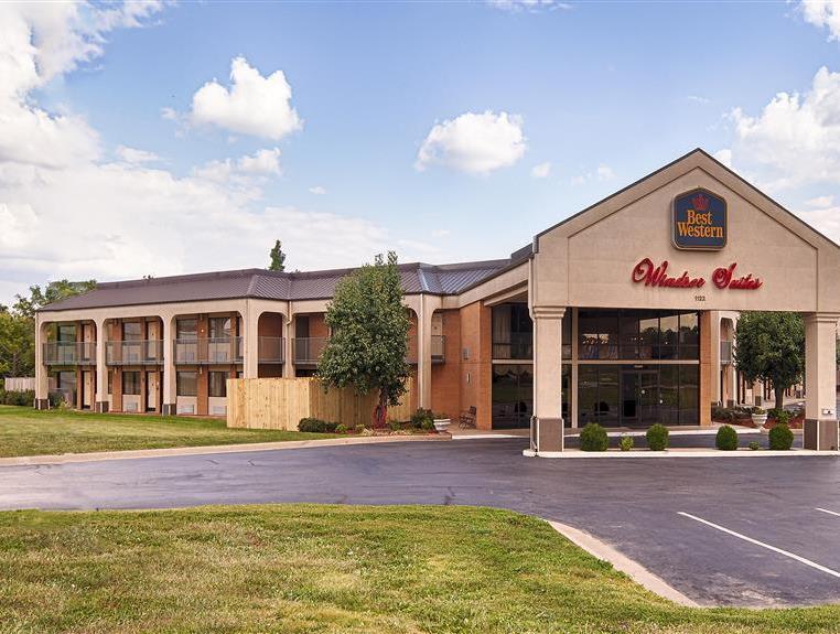 Best Western Windsor Suites Феєтвіль Екстер'єр фото